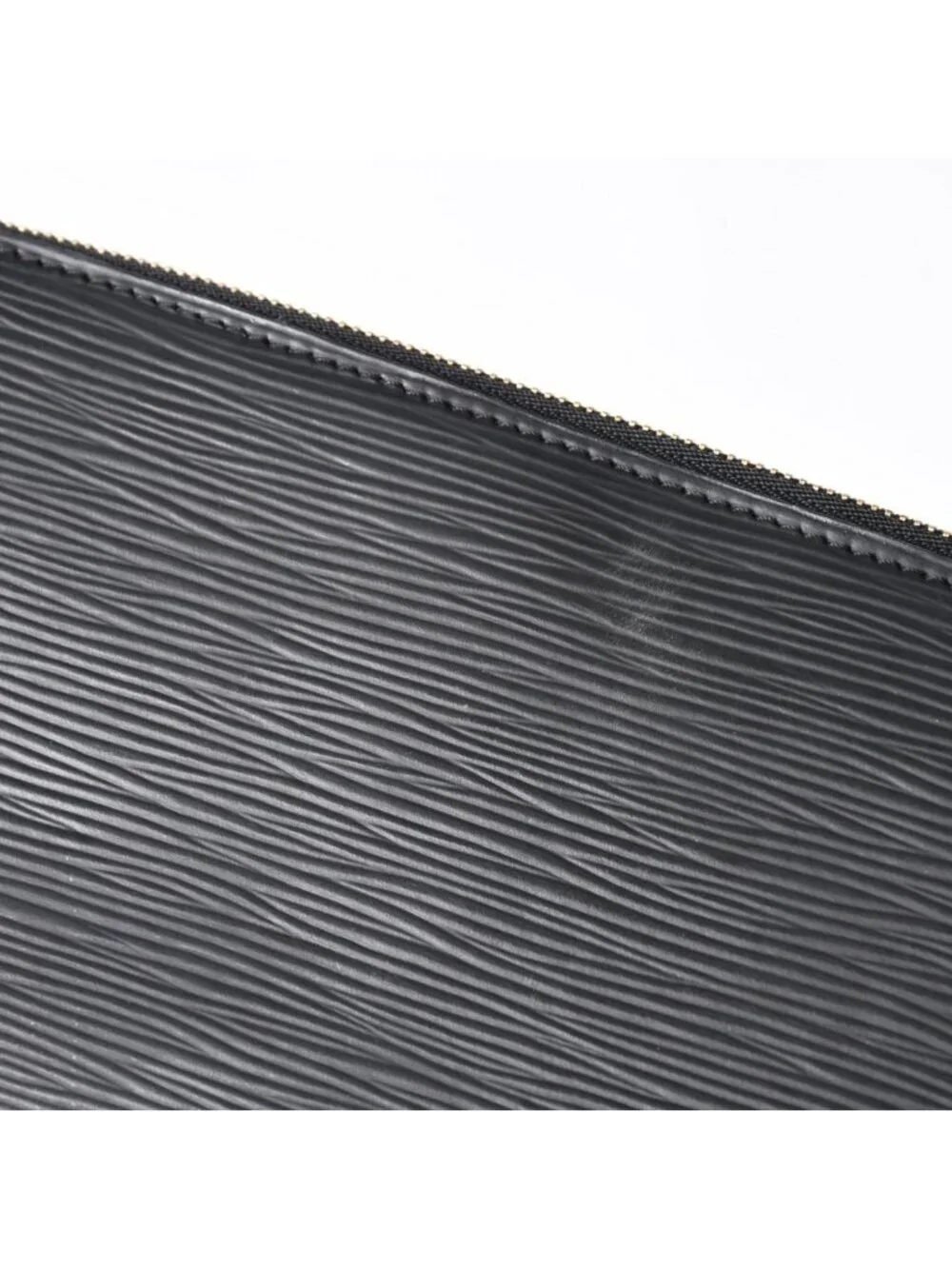 Louis Vuitton Pochette Accessoires Pouch Epi Black Gold